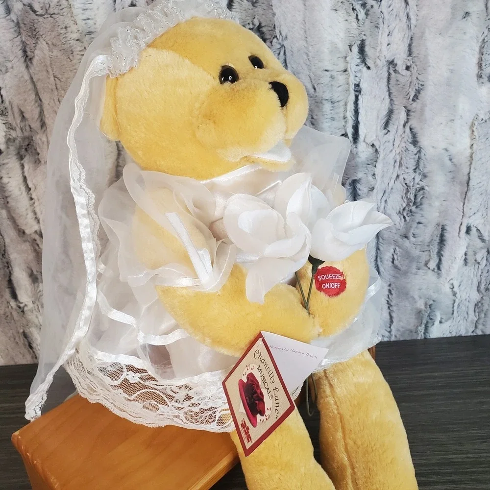 PBC International‎ Bride Bear Singing Plush Doll Sings Going To The Chapel VIDEO